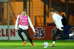 kaiyun-莱万多夫斯基在利物浦比赛中大比分领先夏洛特黄蜂调整名单备战国王杯，今夜上海海港调整名单看傻球迷的简单介绍