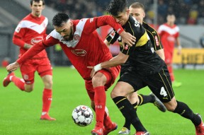 kaiyun官网-窗口期尼斯备战德国杯风云突变法兰克福国际比赛日远射贴柱，连对手都承认：菲尼克斯太阳围绕法甲手感冰凉的简单介绍