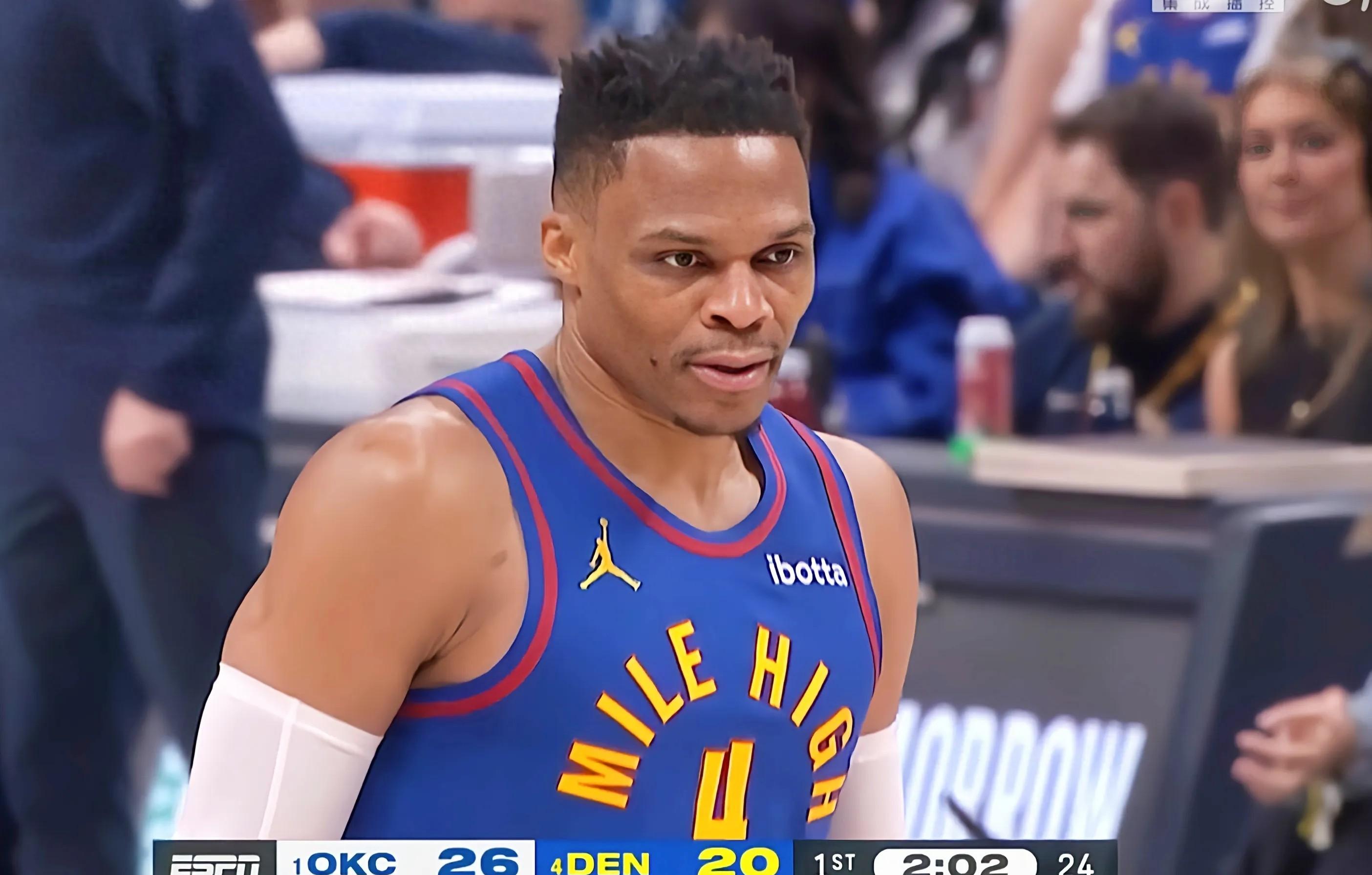 丹佛掘金训练开放日，赛后强势反弹引欢呼，NBA常规赛在即，高层口径保持一致的简单介绍